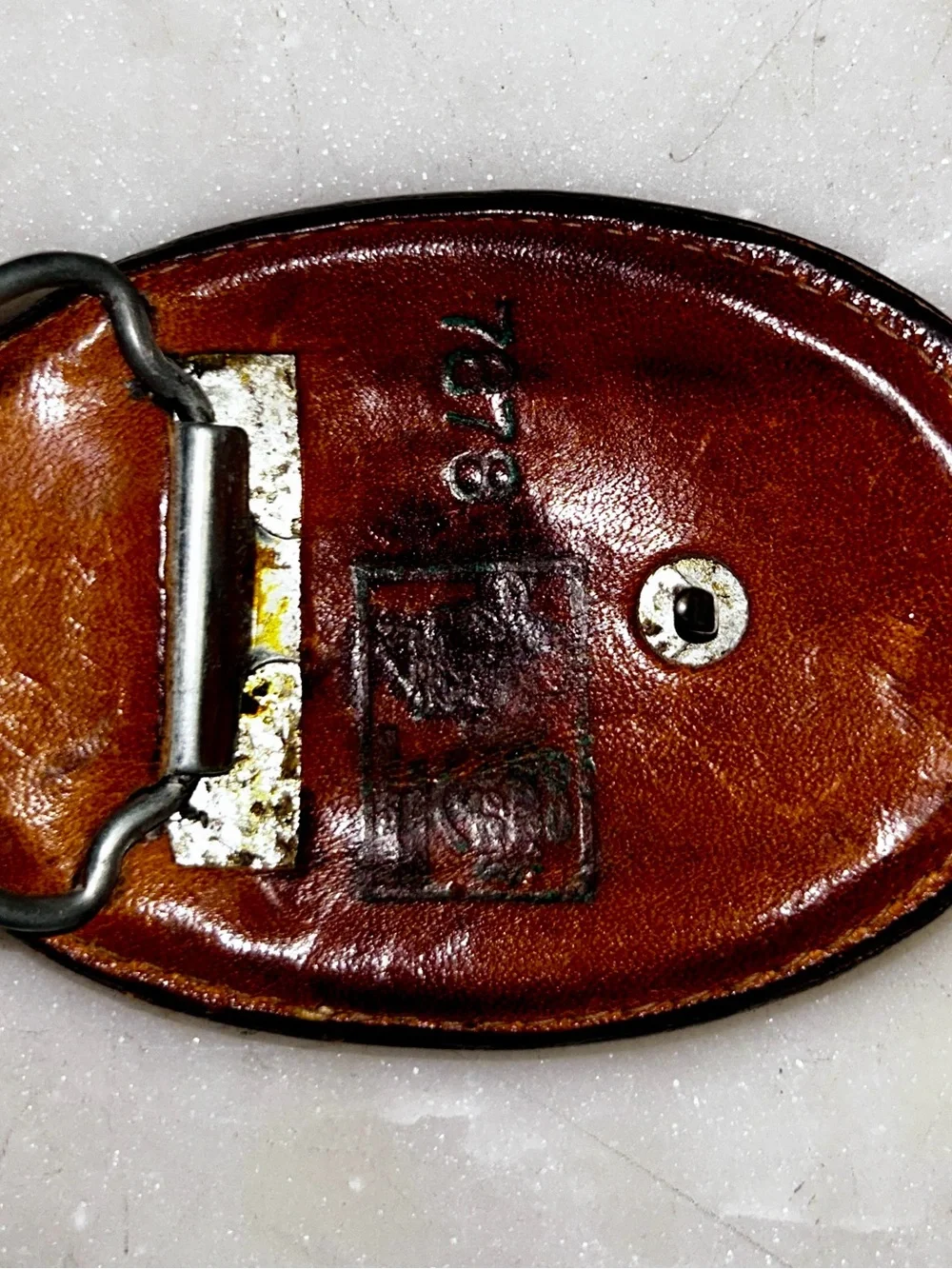 Tony Lama ~ Vintage ~ Brown ~ Armadillo Texas Western Leather Tooled Belt Buckle